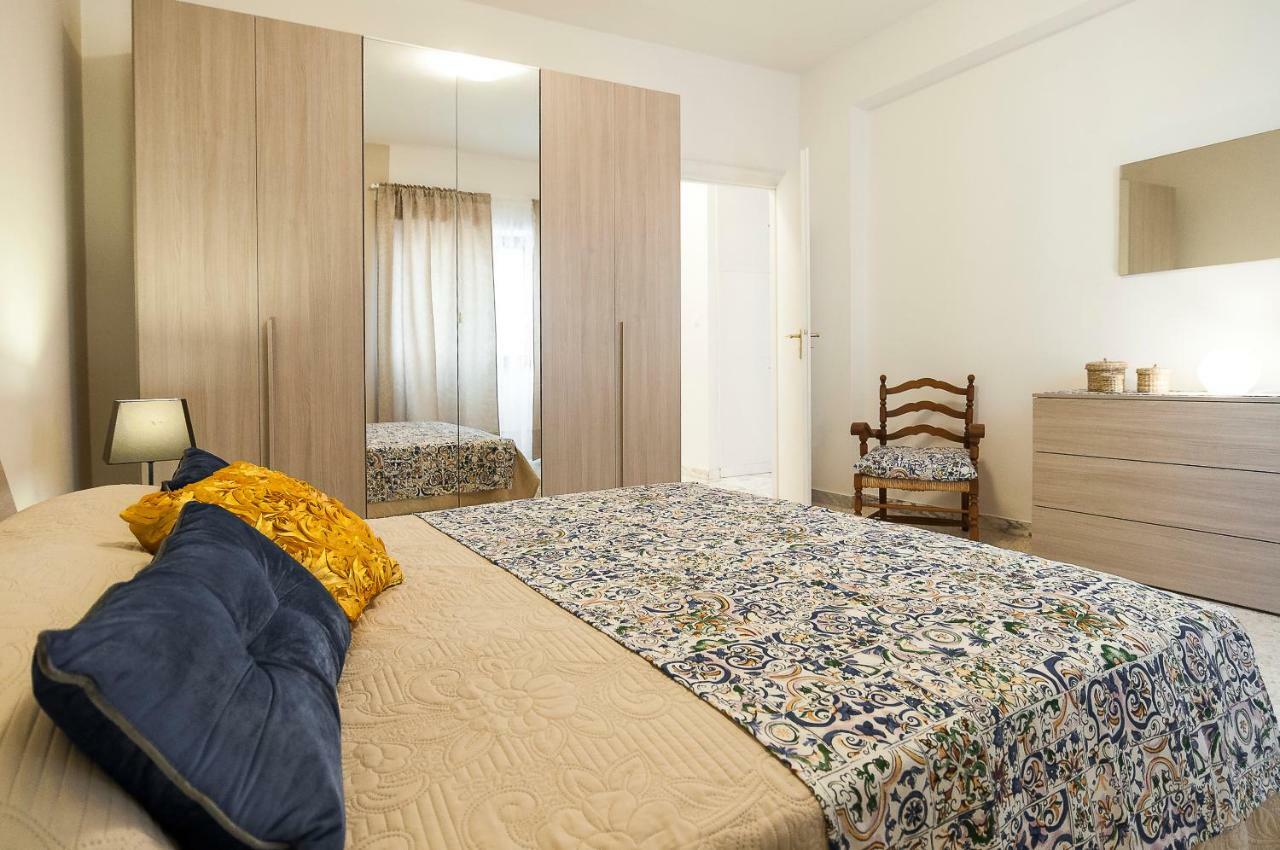 דירות ספרלונגה Casa Vacanza Flora מראה חיצוני תמונה