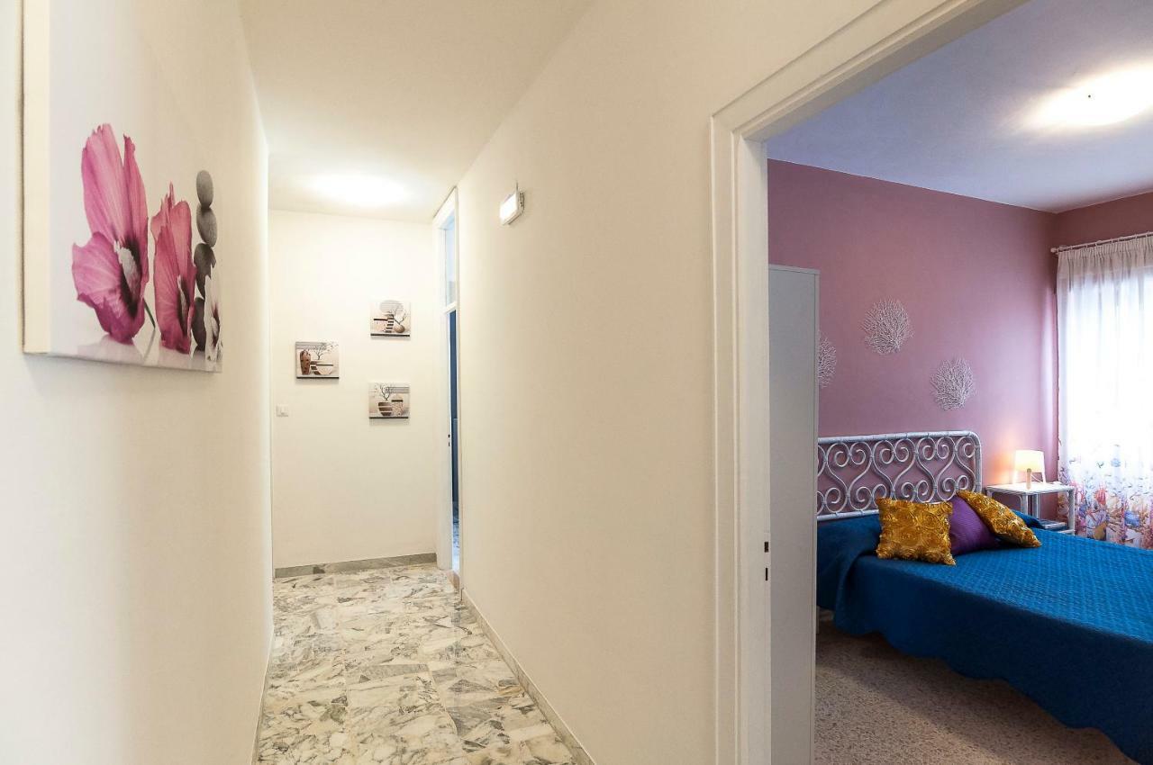דירות ספרלונגה Casa Vacanza Flora מראה חיצוני תמונה