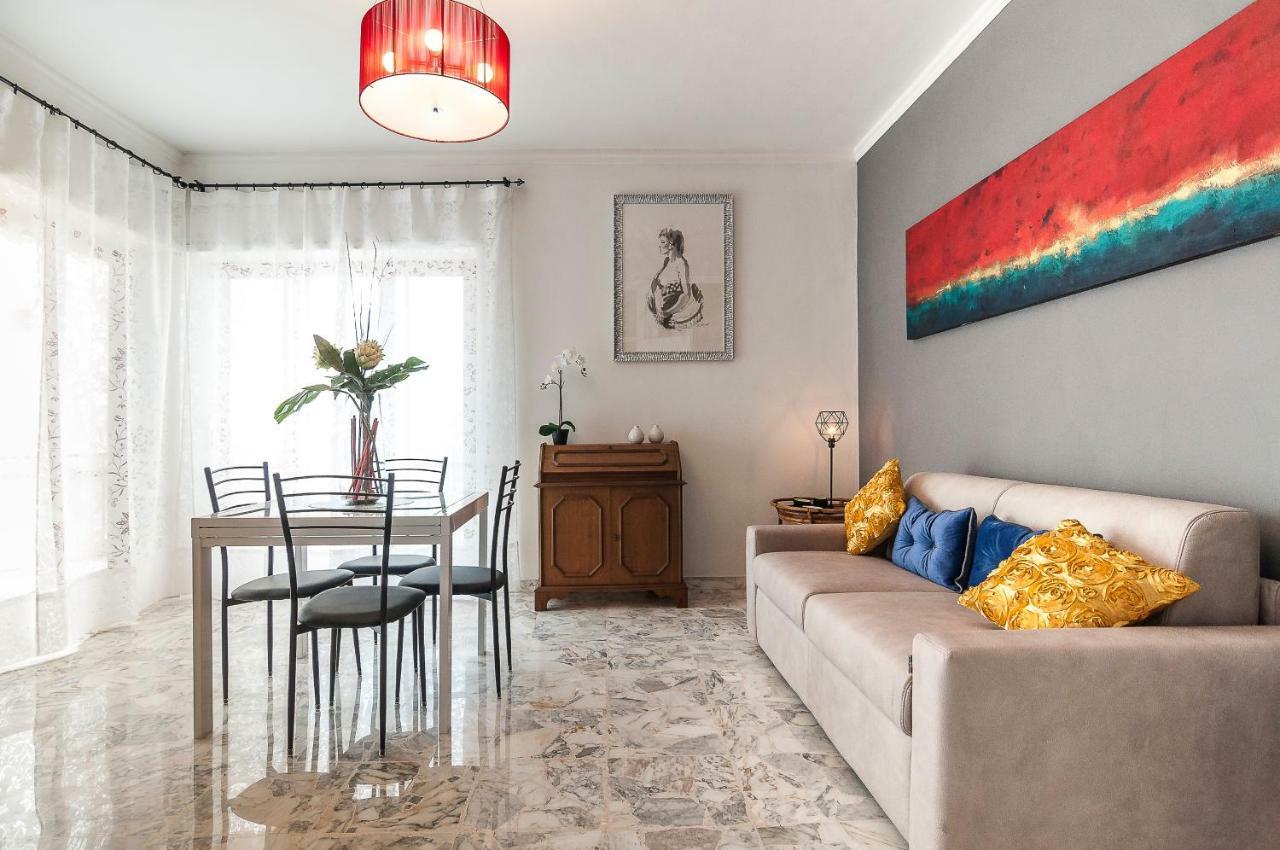 דירות ספרלונגה Casa Vacanza Flora מראה חיצוני תמונה